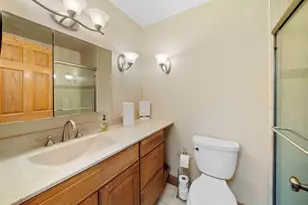 1837 Kerrybrook Ct, Sycamore, IL 60178 - Photo 11
