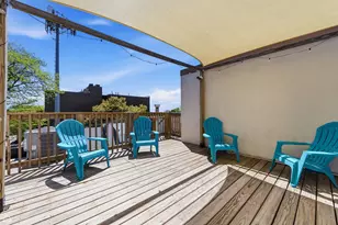 6951 N Western Ave, Chicago, IL 60645 - Photo 15