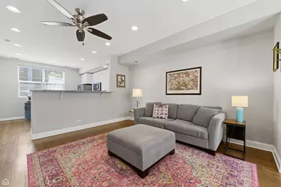 6951 N Western Avenue #B, Chicago, IL 60645 - Photo 9