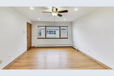 4933 N Lester Avenue #3W, Chicago, IL 60630 - Photo 5