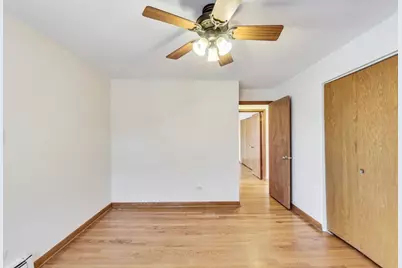 4933 N Lester Avenue #3W, Chicago, IL 60630 - Photo 7