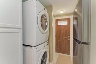 502 Tyler Dr, Carpentersville, IL 60110 - Photo 21
