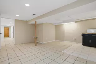 4335 N Sacramento Ave, Chicago, IL 60618 - Photo 7