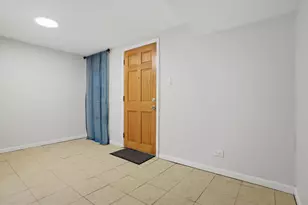 4335 N Sacramento Ave, Chicago, IL 60618 - Photo 15