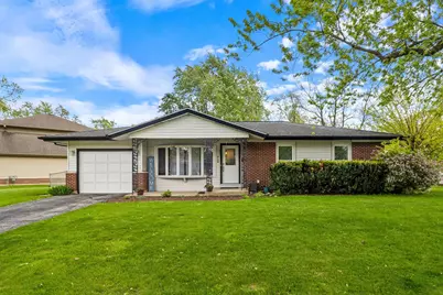 948 Carswell Court, Elk Grove Village, IL 60007 - Photo 1
