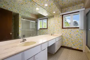 2626 Farnsworth Ln, Northbrook, IL 60062 - Photo 25