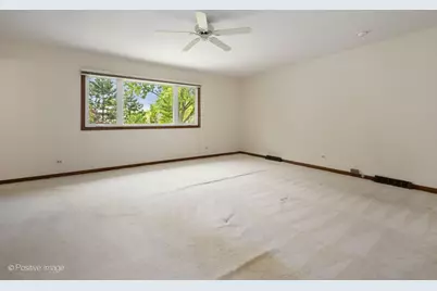 2626 Farnsworth Lane, Northbrook, IL 60062 - Photo 17