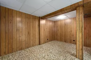 2626 Farnsworth Ln, Northbrook, IL 60062 - Photo 27