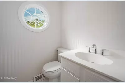 2626 Farnsworth Lane, Northbrook, IL 60062 - Photo 11