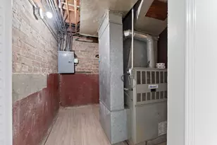 932 N Ridgeway Ave, Chicago, IL 60651 - Photo 29