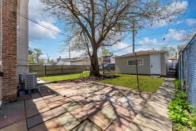 932 N Ridgeway Avenue, Chicago, IL 60651 - Photo 31