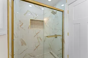 932 N Ridgeway Ave, Chicago, IL 60651 - Photo 15