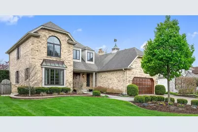 2S517 Danbury Drive, Glen Ellyn, IL 60137 - Photo 1