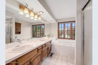 2S517 Danbury Drive, Glen Ellyn, IL 60137 - Photo 31
