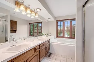 2S517 Danbury Dr, Glen Ellyn, IL 60137 - Photo 31
