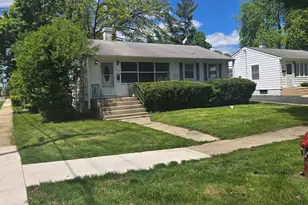 102 N Berteau Ave, Bartlett, IL 60103 - Photo 3