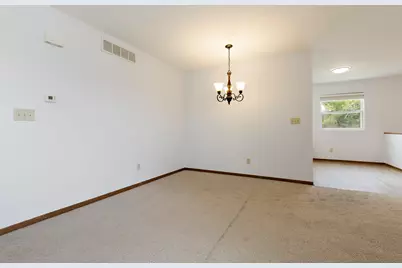 1816 Remington Road, Rockford, IL 61108 - Photo 5