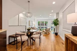 2043 N Bissell St, Chicago, IL 60614 - Photo 7
