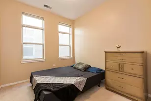 2933 N Clybourn Ave, Chicago, IL 60618 - Photo 9