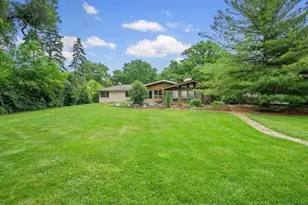 6444 Pontiac Dr, Indian Head Park, IL 60525 - Photo 29