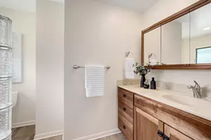 6444 Pontiac Dr, Indian Head Park, IL 60525 - Photo 21