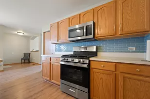 2805 Packford Ln, Aurora, IL 60502 - Photo 15