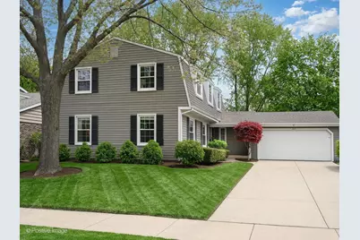 1615 S Kaspar Avenue, Arlington Heights, IL 60005 - Photo 1
