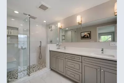 1615 S Kaspar Avenue, Arlington Heights, IL 60005 - Photo 15
