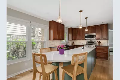 1615 S Kaspar Avenue, Arlington Heights, IL 60005 - Photo 9