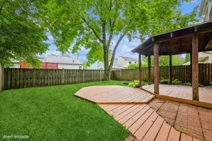1010 Wesley Ln, Algonquin, IL 60102 - Photo 17