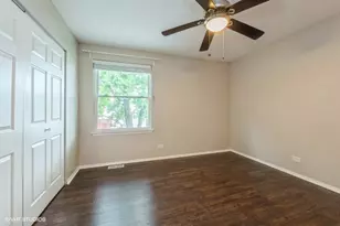 1010 Wesley Ln, Algonquin, IL 60102 - Photo 7
