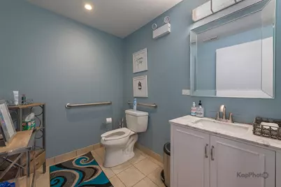 1215 W Madison Street, Chicago, IL 60607 - Photo 17