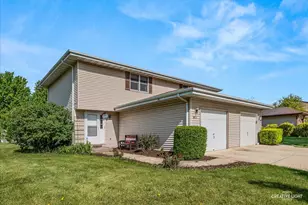 611 S Raven Rd, Shorewood, IL 60404 - Photo 1