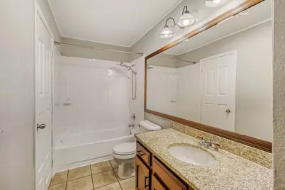 2058 Leeward Lane, Hanover Park, IL 60133 - Photo 9