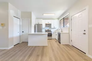 901 S Racine Ave, Chicago, IL 60607 - Photo 5