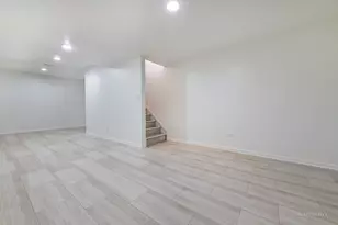 901 S Racine Ave, Chicago, IL 60607 - Photo 35