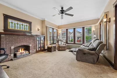 5849 W Eddy Street, Chicago, IL 60634 - Photo 3