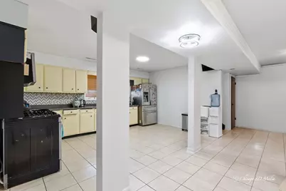 2627 Dana Avenue, Waukegan, IL 60087 - Photo 13