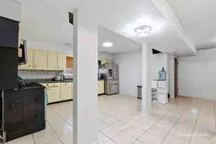 2627 Dana Ave, Waukegan, IL 60087 - Photo 13
