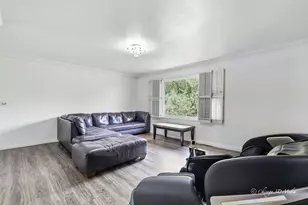 2627 Dana Ave, Waukegan, IL 60087 - Photo 9