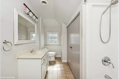 306 E Diggins Street, Harvard, IL 60033 - Photo 15