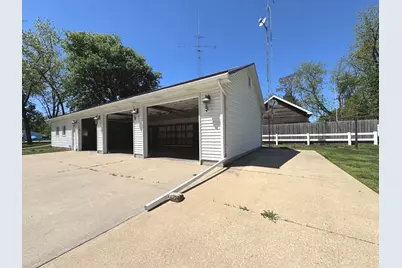 516 W 2nd Street, Momence, IL 60954 - Photo 35