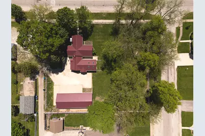 516 W 2nd Street, Momence, IL 60954 - Photo 7