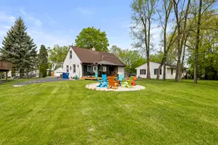 37127 N Hillside Dr, Lake Villa, IL 60046 - Photo 19