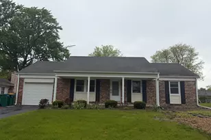 1161 Parker Ln, Buffalo Grove, IL 60089 - Photo 1