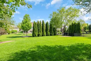 618 Birch St, Sugar Grove, IL 60554 - Photo 9