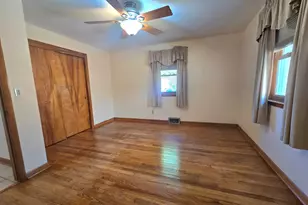 330 W 2nd S St, Chebanse, IL 60922 - Photo 35