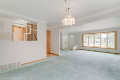 10116 Mulberry Avenue, Oak Lawn, IL 60453 - Photo 3