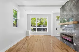 618 N Avers Ave, Chicago, IL 60624 - Photo 9