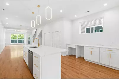 618 N Avers Avenue, Chicago, IL 60624 - Photo 11